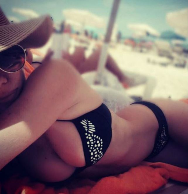 Nicole, de la selfie hot a la melancolía por las vacaciones de sus hijas con Poroto
