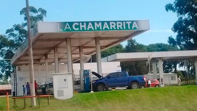 Pericias. Personal policial de Criminalística levantó huellas en el lugar.