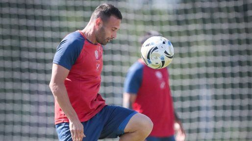 Final anunciado: Claudio Corvalán se entrena aparte y negocia su salida de Unión