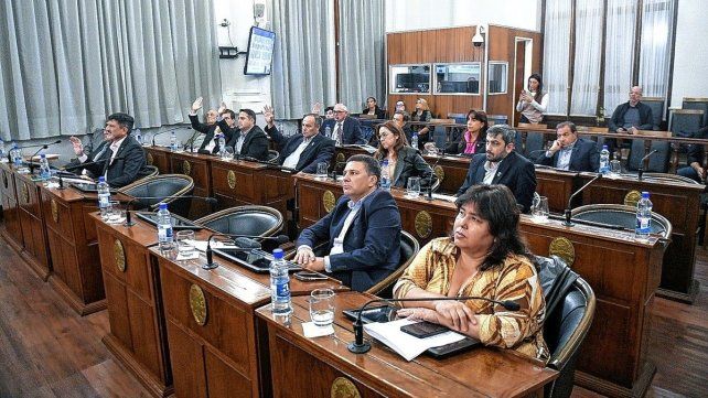 El Senado sancionó la Ley del Régimen General de Concesiones de la provincia.