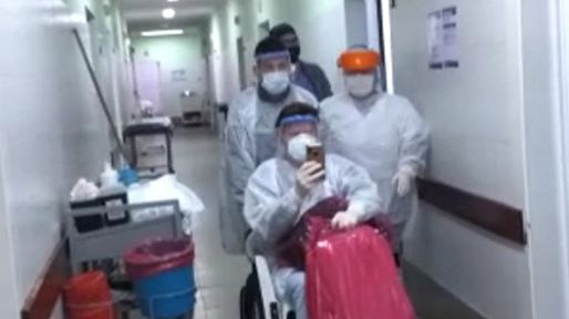 El médico tratado con plasma en el hospital Cullen recibió el alta