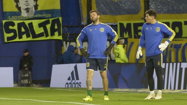 Broun no tuvo una buena actuación ante Racing y ahora volvería Servio.