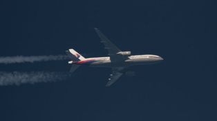 Se refuerza la teoría de que el Boeing 777 de Malaysia Airlines fue secuestrado