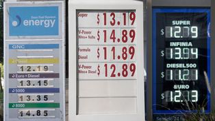 A pesar de las subas, la nafta está más barata que en 2014