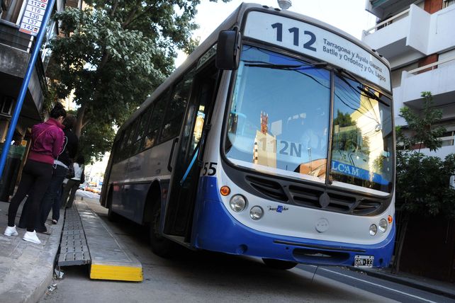 Las temáticas atendidas en la primera etapa del servicio gratuito priorizan el transporte urbano de pasajeros