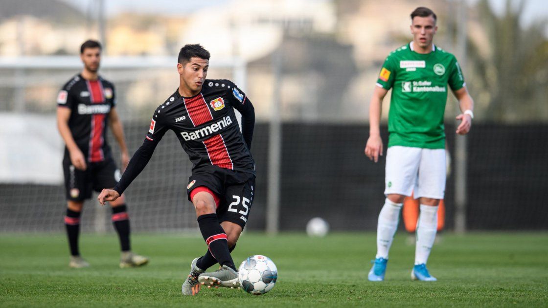Exequiel Palacios debutó en Bayer Leverkusen