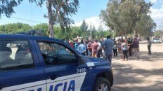 asesinan a un adolescente, hieren a otros y cinco policias resultaron detenidos asesinan a un adolescente, hieren a otros y cinco policias resultaron detenidos