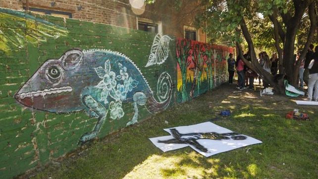 Primavera Joven: La ciudad se prepara para recibir la nueva estación con intervenciones artísticas en todos los barrios Primavera Joven: La ciudad se prepara para recibir la nueva estación con intervenciones artísticas en todos los barrios