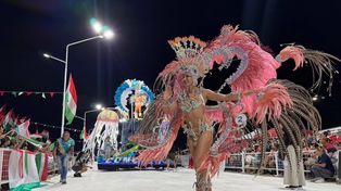Las comparsas Marabú, Ivotí Porá e Irupé desfilaron y deslumbraron este fin de semana en el corsódromo de Feliciano.