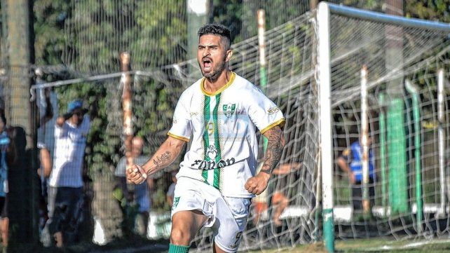 Braka Aguilar gritó con euforia el gol convertido.