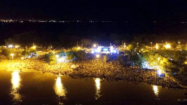 Fiesta Nacional de la Playa. Concepción del Uruguay.