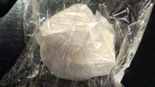 Barrio Las Flores: policías le hallaron cocaína a un menor de 16 años en el control de un taxi