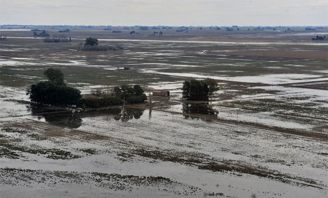 Vista áerea de la zona de Sanford y Casilda tomada desde el helicóptero de la empresa Flycopter. (Foto: V. Benedetto)