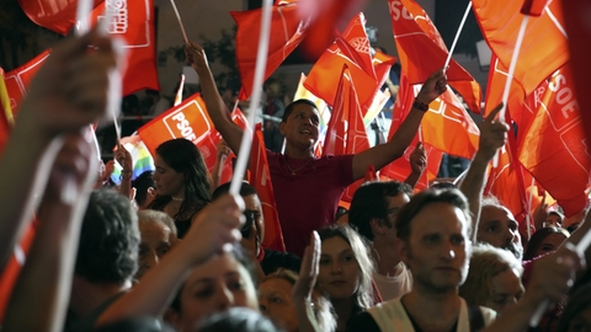 España: el PP ganó pero no llegó a la mayoría y el PSOE y sus aliados ...