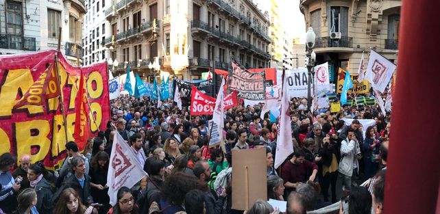 Una multitud reclamó en Corriente y Córdoba no a la represión.