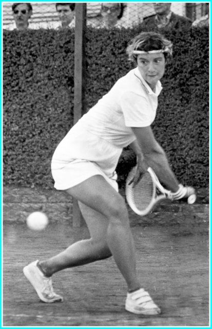 La rosarina Viviana González Locicero fue la segunda rosarina en Roland Garros y se lució en los torneos de 1977 y 1978, donde llegó a los octavos.