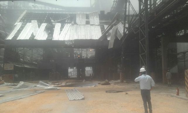 Las impactantes imágenes de la explosión de la cerealera