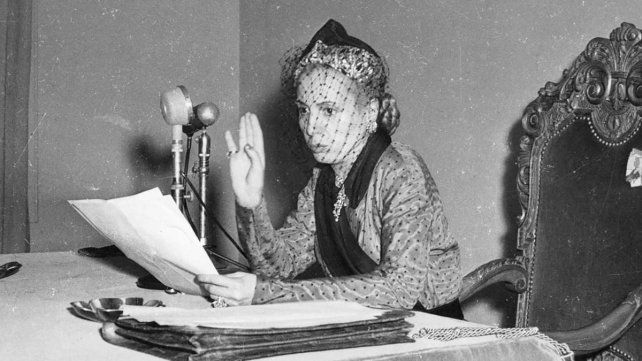Dirigentes políticos recordaron el legado de Eva Duarte Evita por la justicia social y los humildes a 71 años de su muerte