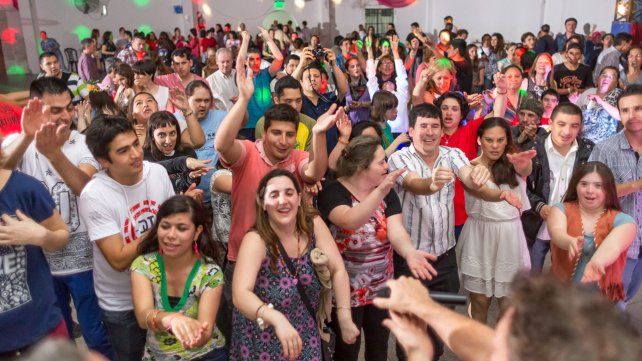 Invitan a un baile inclusivo para celebrar la primavera