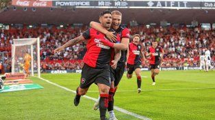 Newells cortó su racha adversa ante Independiente en Rosario