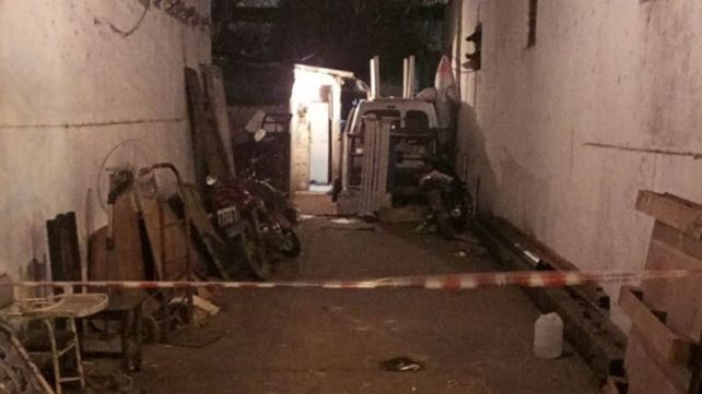 El tiratiros que atacó a Albornoz caminó unos diez metros por el interior del garaje de la casa de 