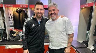 Lío Messi junto al Burrito Ariel Ortega.