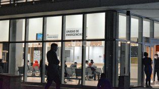 Atención en la guardia del Iturraspe. “La patología respiratoria aparece todos los años en este período de alta demanda, pero creo que esta vez nos encontró un poco mejor preparados”, indicó el director del nosocomio