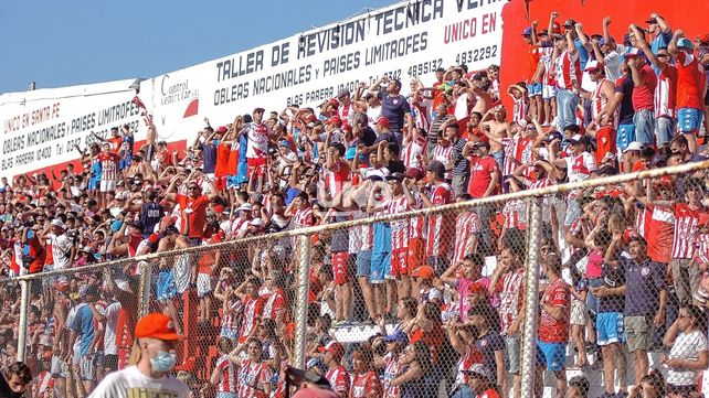 Los hinchas de Unión recibirán donaciones para ayudar a la provincia de Corrientes.