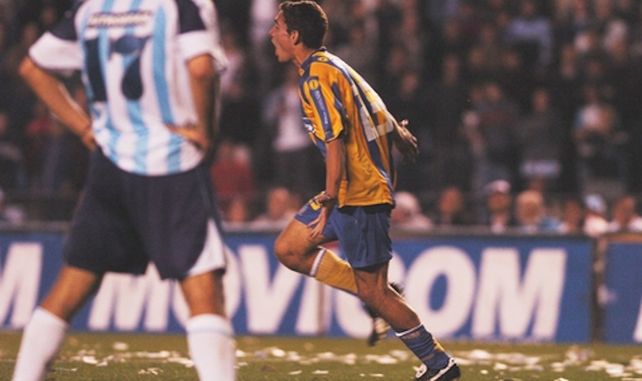 El primero de todos. Ruben tuvo su bautismo de gol ante Racing en 2004.&nbsp;