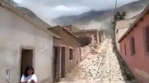 Video: un fuerte sismo sacudió a Salta y Jujuy y produjo diversos derrumbes