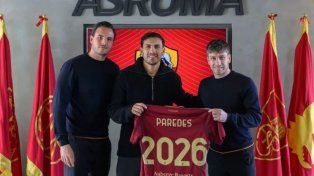 Leandro Paredes continuará jugando en el equipo de la capital italiana.