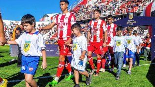 Athletico Paranaense habría acelerado para asegurarse a Lucas Esquivel