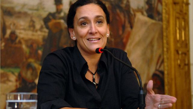 Tras reunirse con los senadores del PJ, Michetti dijo que la nueva tarifa promedio del gas será de 260 pesos Tras reunirse con los senadores del PJ, Michetti dijo que la nueva tarifa promedio del gas será de 260 pesos