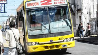 El Pozo vuelve a insistir con una línea de colectivo para el barrio