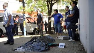 Lo mató de un balazo en la cabeza en medio de la pelea por una mujer