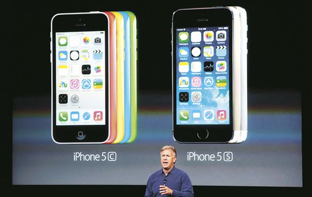 Por 99 dólares.  Phil Schiller