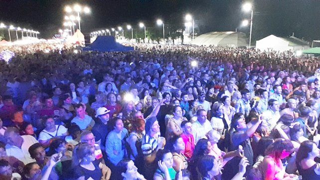 La segunda noche de la Fiesta del Choripán Entrerriano fue suspendida por razones climáticas