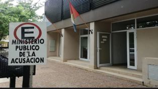 La investigación del violento asalto quedó en manos del Ministerio Público de la Acusación de Casilda, que dispuso pericias de la Policía Científica.