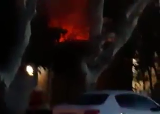 Explotaron dos autos en un incendio en Granadero Baigorria