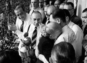 ¿Y si Evita no moría en 1952? ¿Qué habría pasado en 1955?