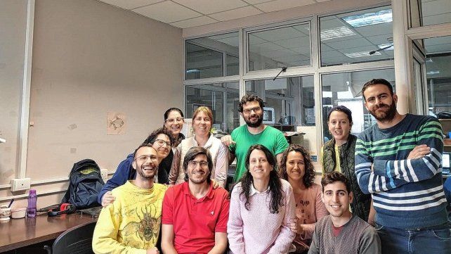 La investigadora destacó que la ciencia no es algo individual y agradeció a su equipo