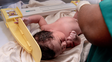Salud advierte los bebés que tienen bronquiolitis graves son de mamás que no se vacunaron