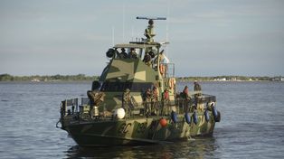 Llegó a Rosario el guardacostas Toba para combatir el narcotráfico