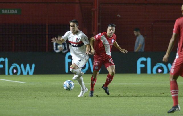 Newells no estuvo cómodo y perdió un partido que lo demora