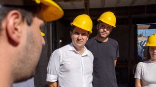 Toniolli y Monteverde recorrieron las obras de urbanización en barrio Alvear