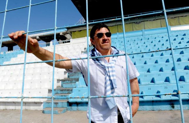 Raúl Aredes vistió la camiseta de Unión en la temporada 1989-90.