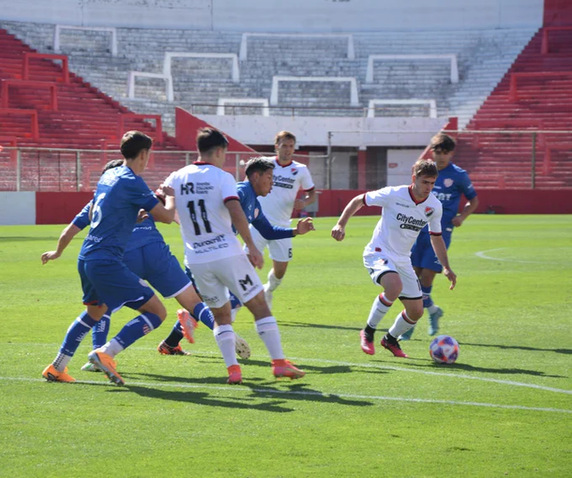 Los pibes rojinegros están haciendo una gran campaña en la Copa Proyección.