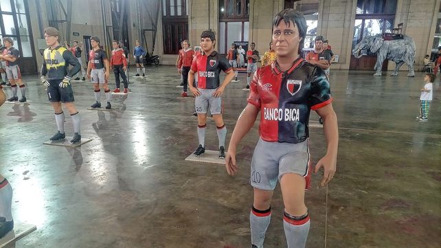 La Fundación Papa Francisco organiza una muestra que rinde tributo a la historia y los logros de Colón.