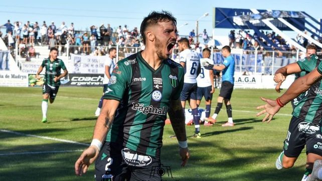 Juan Manuel Fedorco fue uno de los jugadores destacados de Nueva Chicago en la última temporada.