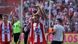 Un ex-Colón salió a bancar a Bottinelli luego de su salida